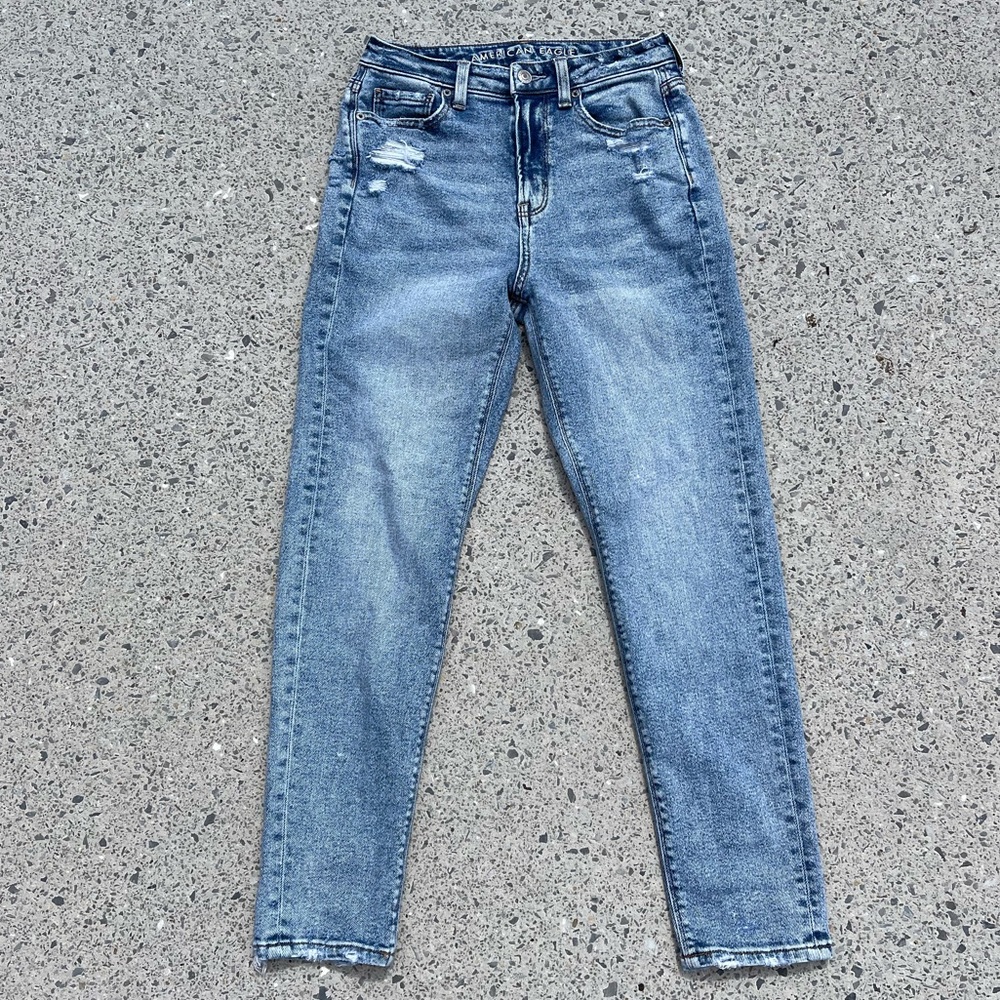 SOLD ON CURTSY APP